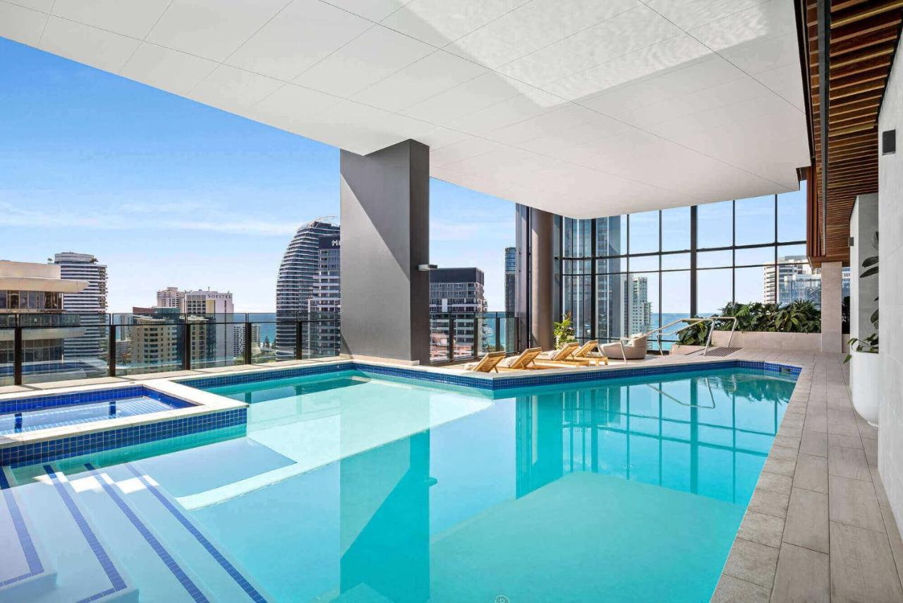 2 Bedroom Luxurious Family Apartment Next To Pacific Fair - Broadbeach Gold Coast Gc22 מראה חיצוני תמונה