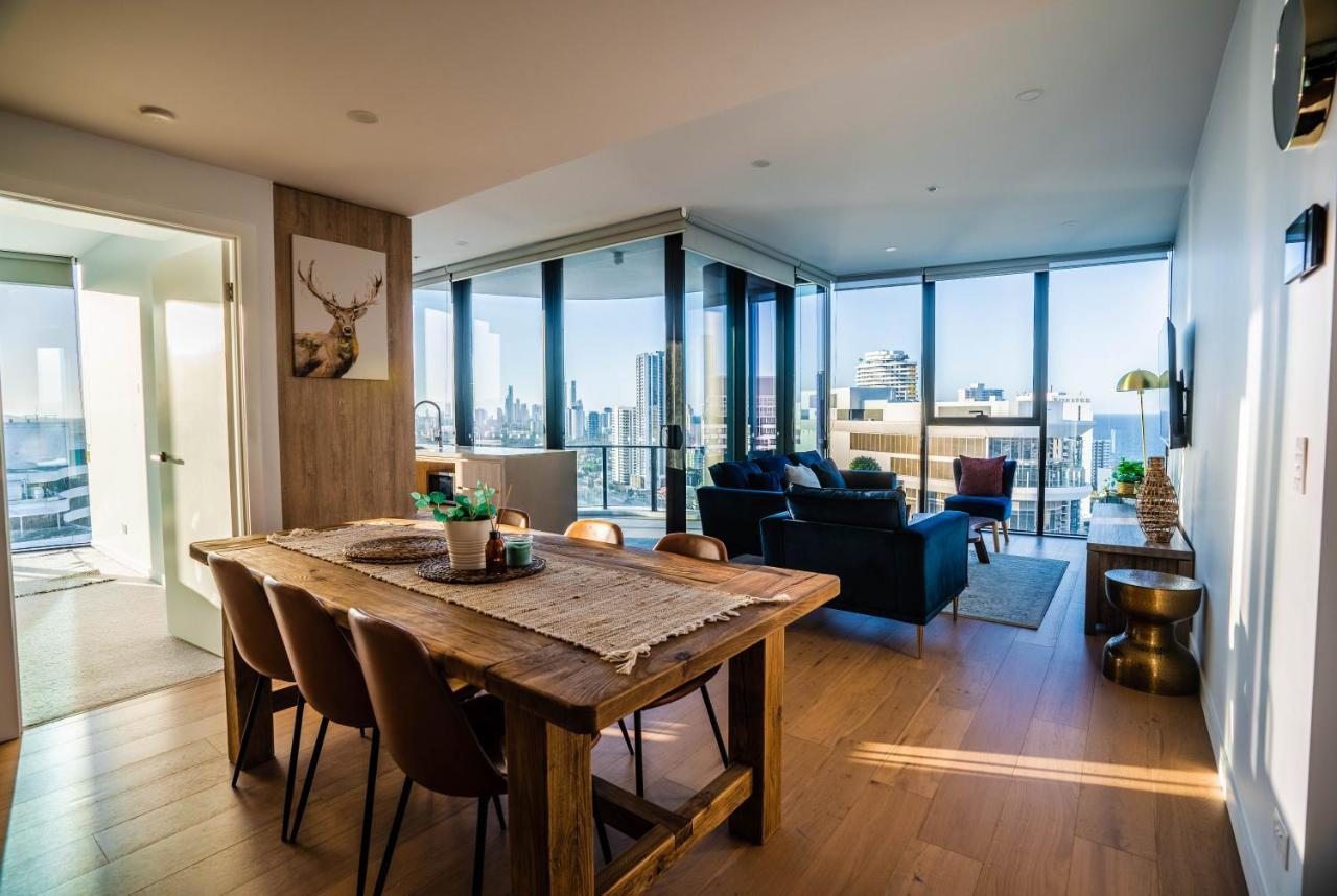 2 Bedroom Luxurious Family Apartment Next To Pacific Fair - Broadbeach Gold Coast Gc22 מראה חיצוני תמונה